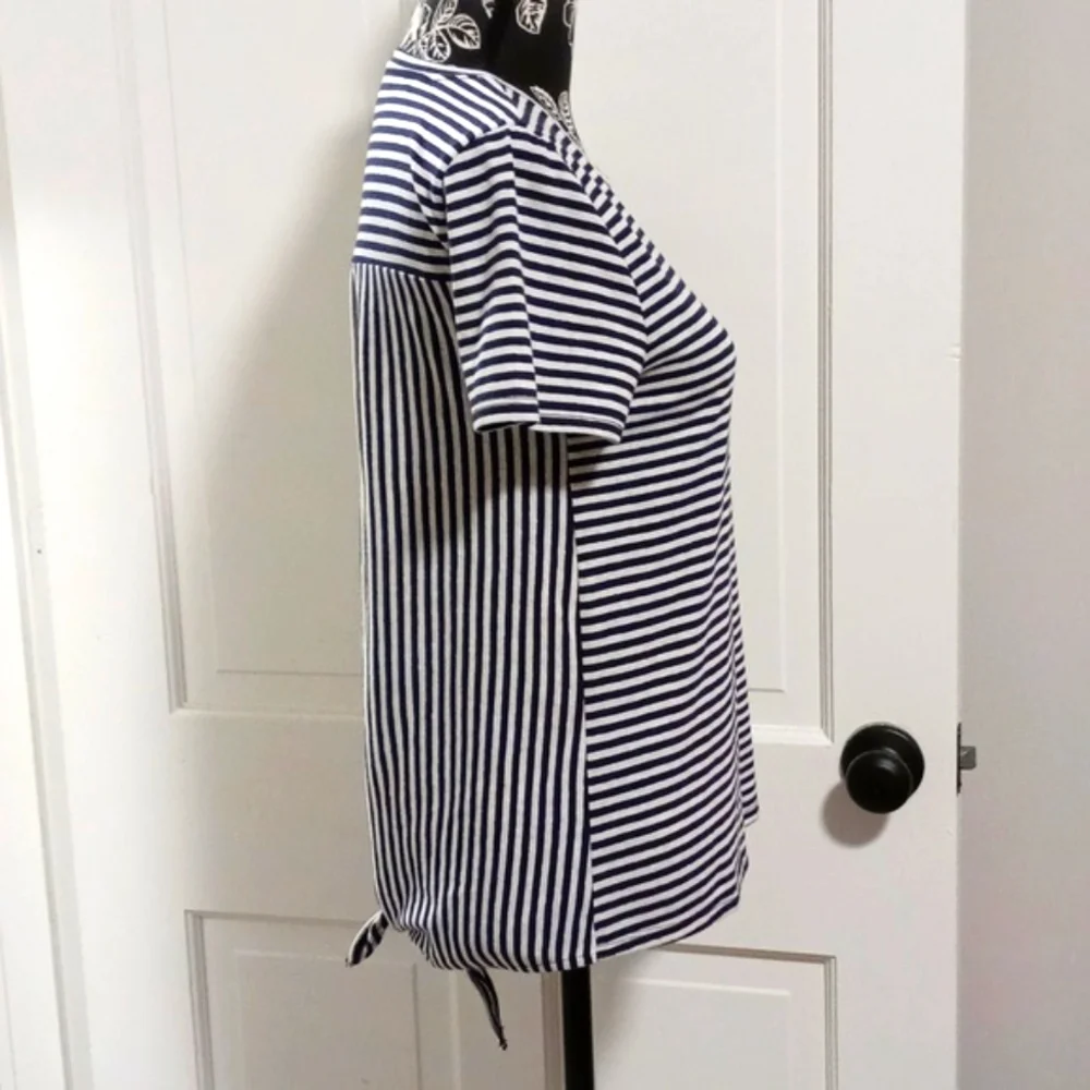 🖤J. Crew🖤 - Black/White Stripe S/S Tie Back Top